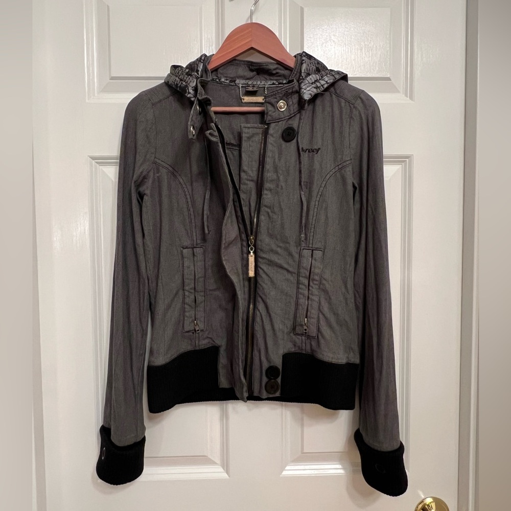 REEF Houndstooth Plaid Bomber Jacket - Teen’s Medium